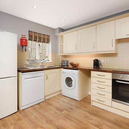 Hopton Cottage - Darwin Lake Holiday Village Matlock  Exteriör bild