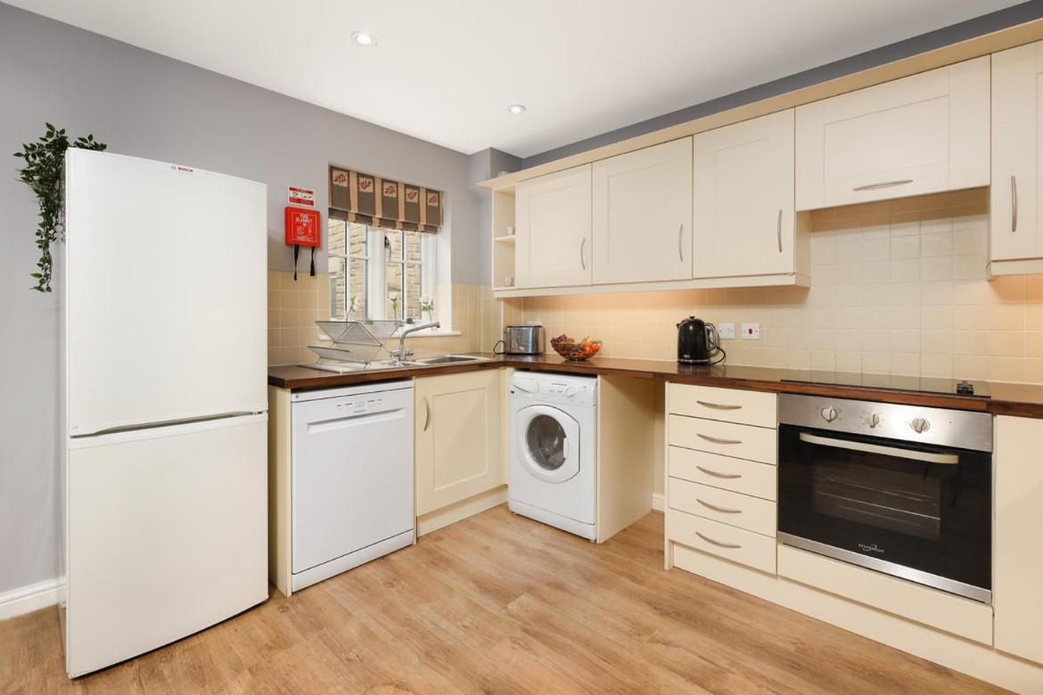 Hopton Cottage - Darwin Lake Holiday Village Matlock  Exteriör bild